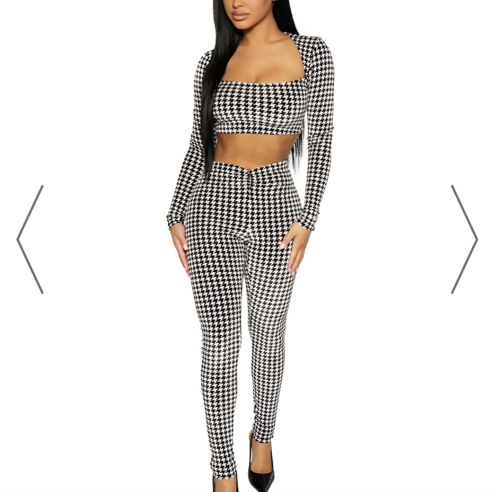 NW Velvet Houndstooth Leggings